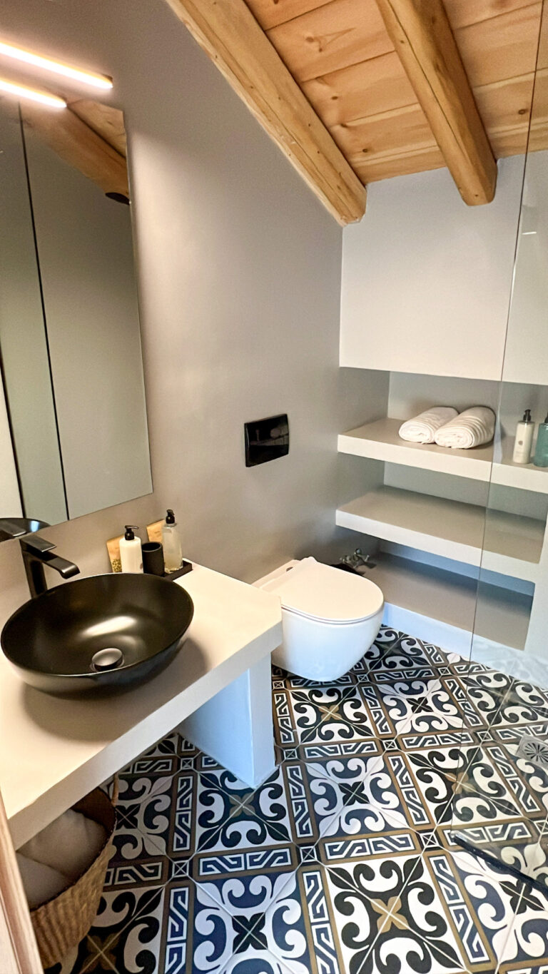 F198BA11-8041-4809-9795-730EDCC86E67